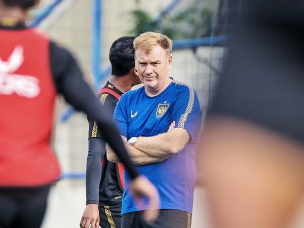 Pelatih PSIS Semarang, Ian Andrew Gillan