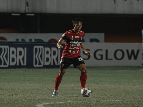 Bek muda Bali United, Komang Tri Arta Wiguna