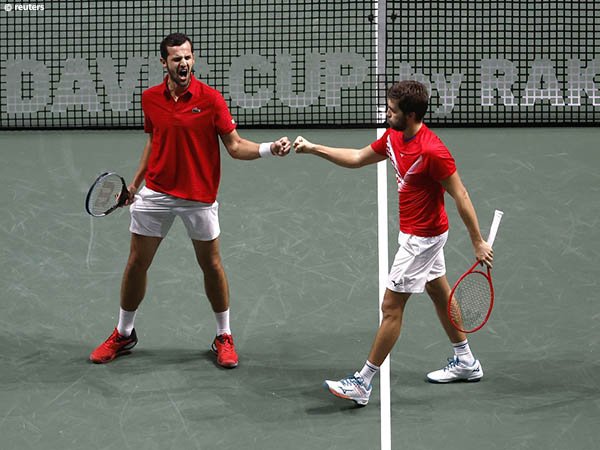Nikola Mektic dan Mate Pavic bungkam Novak Djokovic dan Filip Krajinovic di Davis Cup Finals 2021