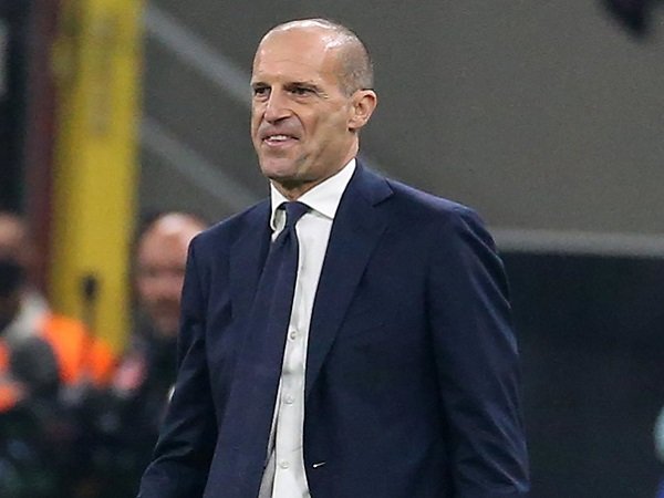 Massimiliano Allegri fokus dampingi Juventus untuk laga kontra Genoa.