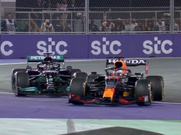 Red Bull, Max Verstappen, Mercedes, Lewis Hamilton