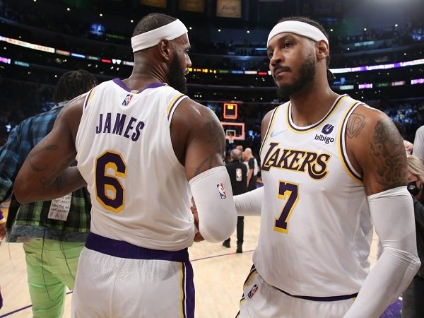 LeBron James tegaskan Lakers terus berusaha untuk bermain lebih baik.
