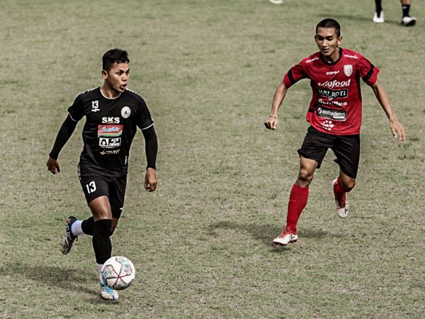 Laga uji coba antara PSS Sleman kontra Bali United U-20