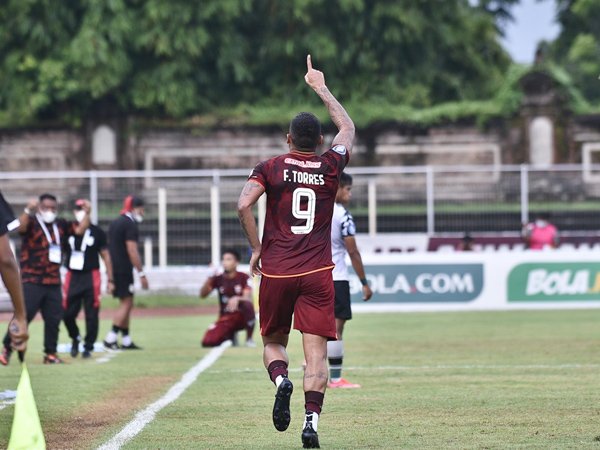Penyerang Borneo FC, Fransisco Torres