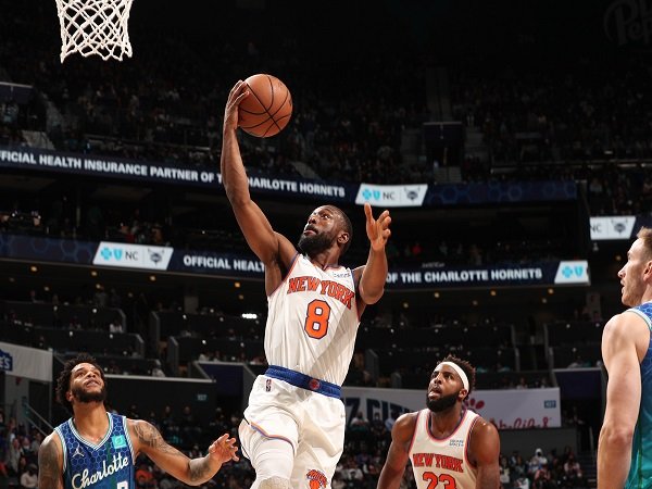 Kemba Walker tidak akan dimainkan New York Knicks lagi hingga akhir musim.
