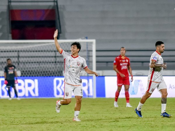 Pemain Borneo FC, Wahyudi Hamisi merayakan gol ke gawang Persija Jakarta