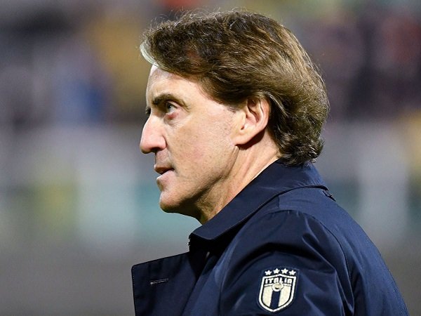 Roberto Mancini akan tetap jabat pelatih timnas Italia.