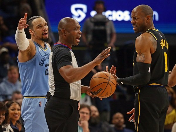 Dillon Brooks sindir Andre Iguodala yang sempat mangkir dari skuat Grizzlies di masa lalu.