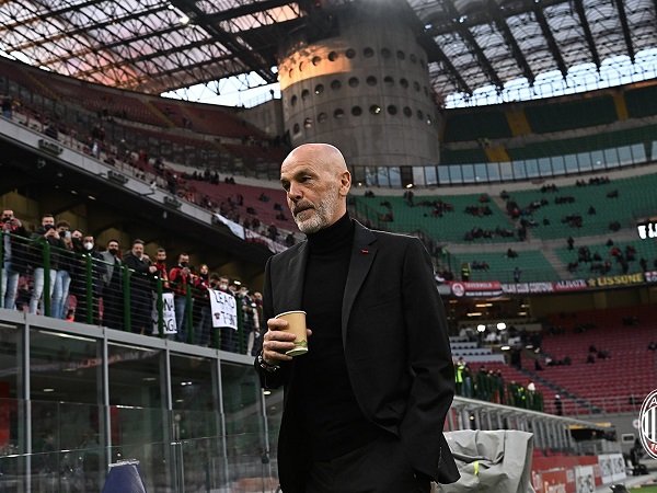 Bos Milan Stefano Pioli