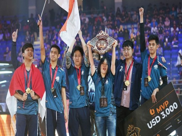 Bisa Juara MPL ID S4 & M1, Donkey Ungkap Kunci Kekuatan Roster EVOS World