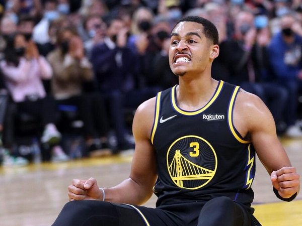 Golden State Warriors harus berpikir keras dalam perpanjang kontrak dari Jordan Poole.