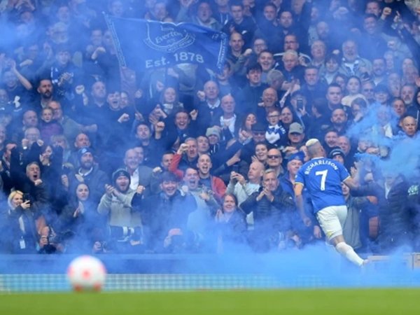 Richarlison cetak gol satu-satunya dalam laga Everton vs Chelsea (Sumber: Getty)