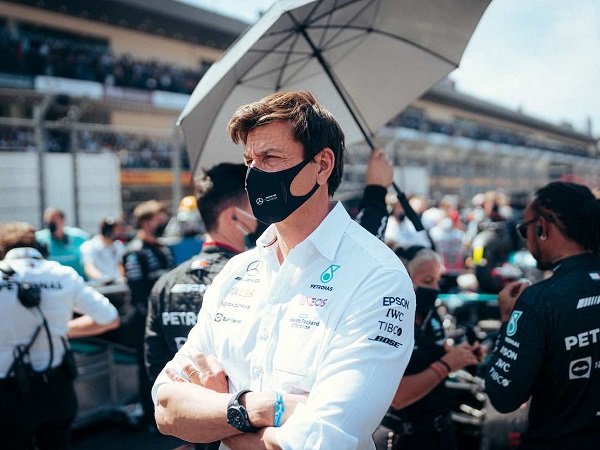 Toto Wolff ingin lihat Mercedes bangkit di GP Spanyol.