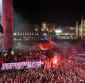 Dibanjiri 1 Juta Fans, Parade Scudetto Milan Berlangsung Lebih Lama
