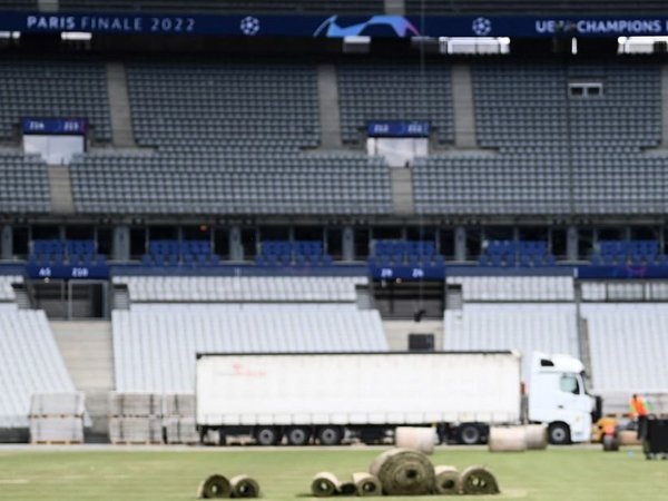 Klopp Bingung Lapangan Baru Dipasang Dua Hari Sebelum Final Liga Champions