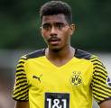 Ansgar Knauff Belum Pikirkan Masa Depannya di Borussia Dortmund