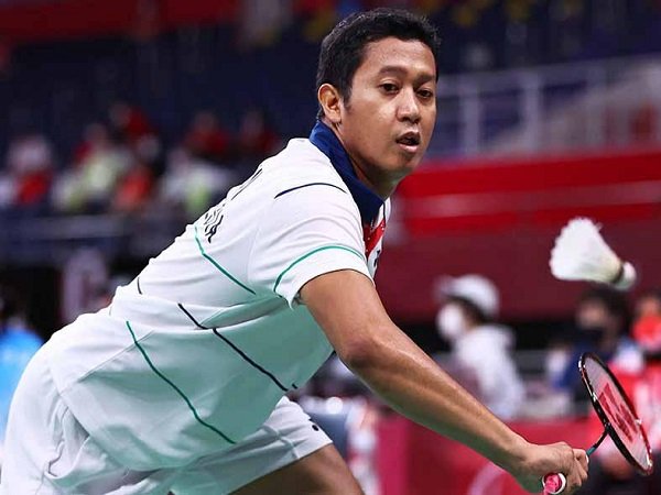 Fredy Setiawan Cetak Hattrick Gelar di Dubai Para Badminton 2022