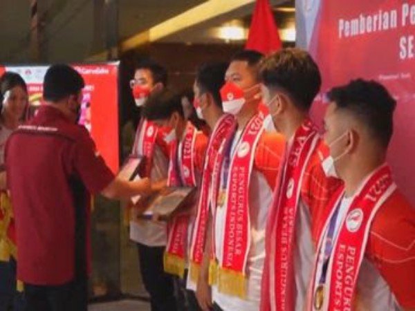 PBESI Berikan Bonus Kepada Atlet Esports Berprestasi di SEA Games 2021 Vietnam