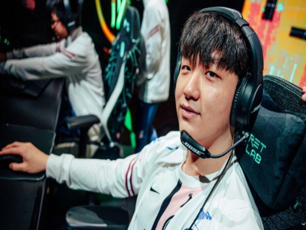 PSG Talon Lepas Jungler Juhan dan Mid Laner Bay dari Roster