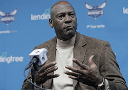 Michael Jordan Akan Tentukan Pelatih Baru Hornets