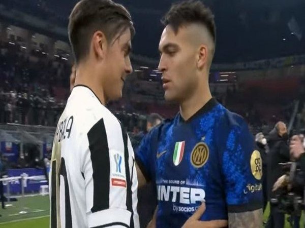 Christian Vieri tak setuju apabila Inter Milan harus melepas Lautaro Martinez hanya demi mendatangkan Paulo Dybala dari Juventus / via Istimewa