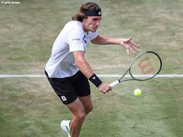 Stefanos Tsitsipas siap duel lawan Andy Murray demi semifinal di Stuttgart