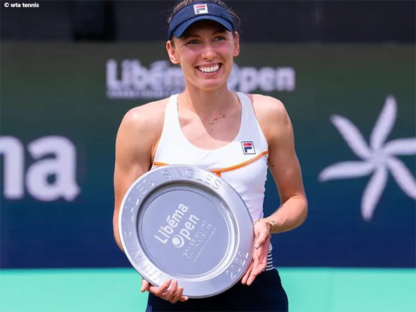 Ekaterina Alexandrova ungguli Aryna Sabalenka di final Libema Open