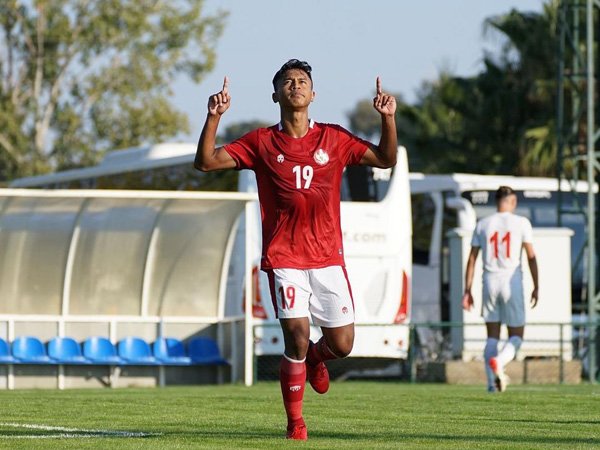 Pemain Persija Jakarta, Alfriyanto Nico Saputro saat memperkuat timnas Indonesia U-19