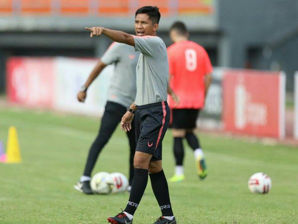 Asisten pelatih Borneo FC, Ahmad Amiruddin