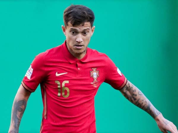 Liverpool Tidak Tertarik Datangkan Bintang Porto, Otavio