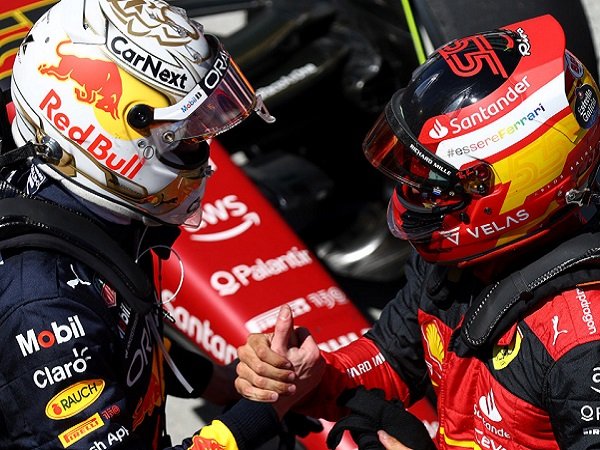 Ferrari, Carlos Sainz, Red Bull, Max Verstappen