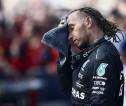 Mulai Hilang Kesaktian, Mercedes Diprediksi Akan Pecat Lewis Hamilton