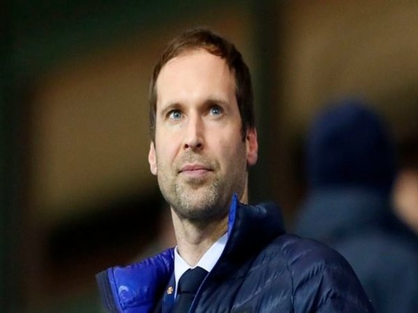 Petr Cech resmi melepas jabatannya sebagai Direktur Teknik Chelsea musim panas ini / via Getty Images