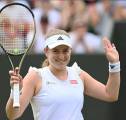 Hasil Wimbledon: Walau Tertatih, Jelena Ostapenko Kembali Ke Pekan Kedua