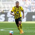 Bek Borussia Dortmund Diincar Inter Sebagai Pengganti Skriniar
