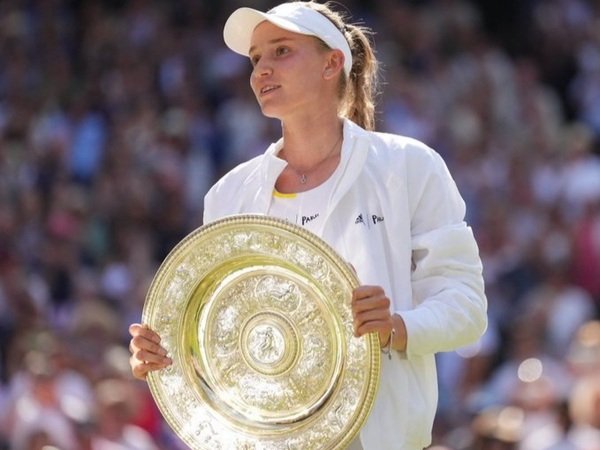 Akhir manis bagi Elena Rybakina di final Wimbledon