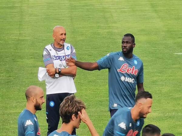 Luciano Spalletti mengaku ikhlas jika Kalidou Koulibaly pergi meninggalkan Napoli untuk bergabung ke Chelsea musim panas ini / via Istimewa