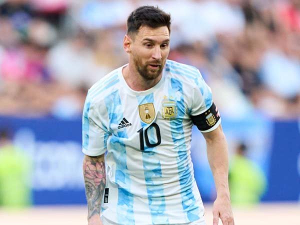Messi Sempat Buat Legenda Italia Ini Kewalahan