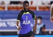 AC Milan Ingin Rekrut Japhet Tanganga Dari Tottenham Musim Panas Ini