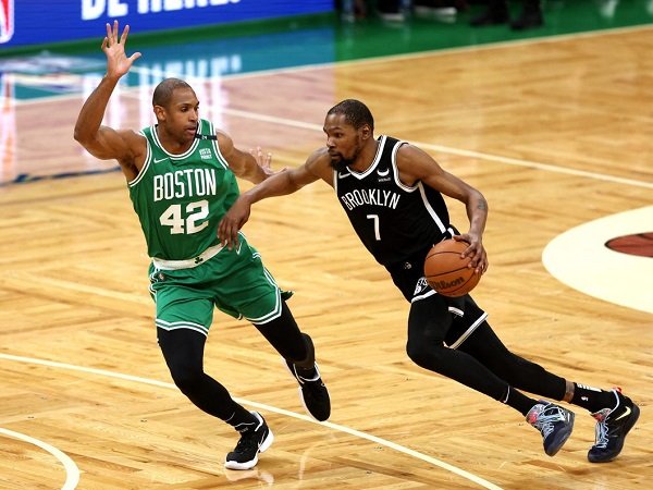 Kevin Durant dapat ketertarikan besar dari Boston Celtics.