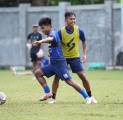 Arema FC Pinjamkan Pemain Muda ke Klub Liga 2 Demi Menit Bermain