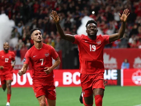 Alphonso Davies donates all of his World Cup winnings to charity