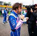 Bos Alpine Akui Belum Bicara dengan Alonso Usai Pindah ke Aston Martin