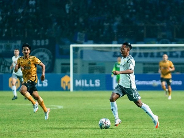 Beckham Putra Nugraha tidak dibawa Persib ke Samarinda karena masih pemulihan