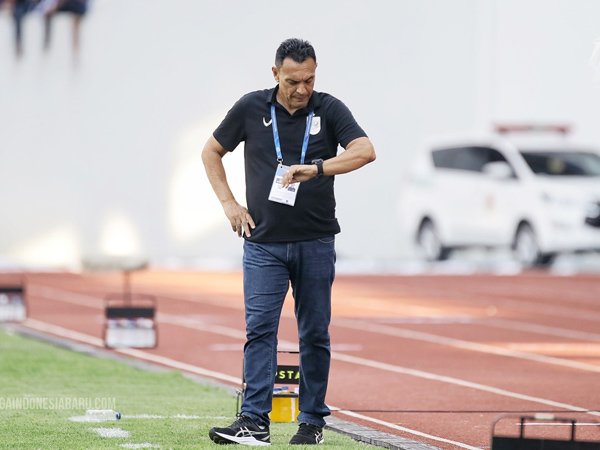 Pelatih PSIS Semarang, Sergio Alexandre ingatkan timnya tidak terlena hadapi Persib Bandung