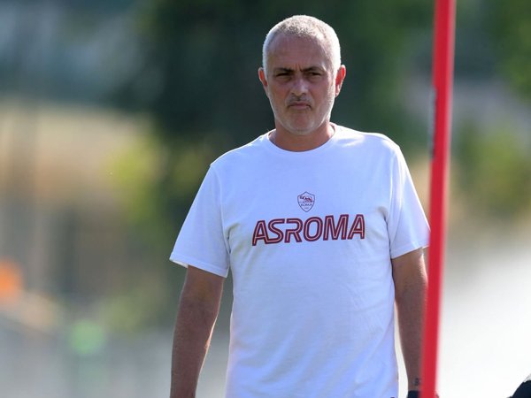 Manajer AS Roma, Jose Mourinho.