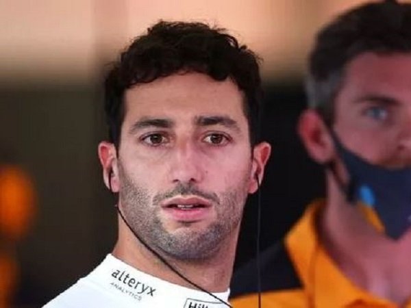 Jenson Button Sarankan Ricciardo untuk Pindah ke Williams