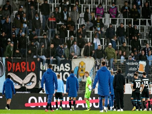 Lazio akan ganti rugi fans