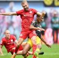 Petinggi Bayern Munich Masih Rahasiakan Rencana Transfer Konrad Laimer