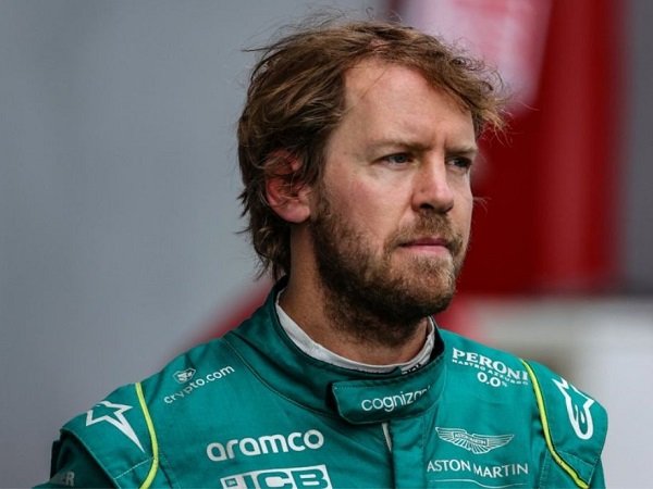 Sebastian Vettel buka opsi comeback ke F1 di masa depan.
